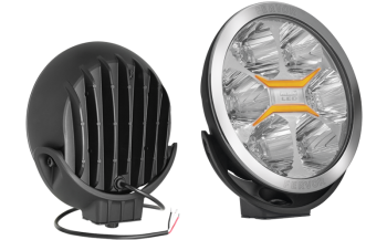 Drogowy reflektor z diodami LED, chromowaną ramką i dwukolorowym światłem pozycyjnym (liczba cechowania 50)