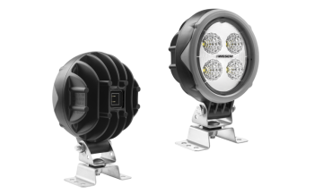 Lampa robocza z diodami LED, uchwytem omega i wbudowanym złączem AMP Faston