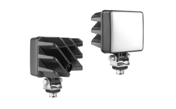 Lampa robocza z diodami LED i wbudowanym złączem AMP SuperSeal