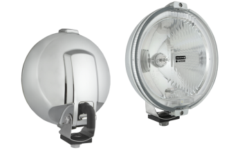 Drogowy reflektor halogenowy w chromowanej obudowie