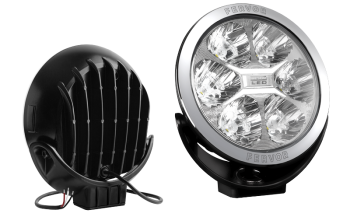 Drogowy reflektor z diodami LED i chromowaną ramką (liczba cechowania 50)