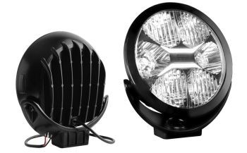 Drogowy reflektor z diodami LED i czarną ramką (liczba cechowania 50)