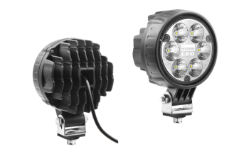 Drogowy reflektor z diodami LED i przewodem