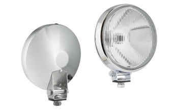 Drogowy reflektor halogenowy w metalowej chromowanej obudowie