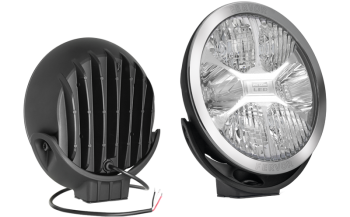 Drogowy reflektor z diodami LED i chromowaną ramką (liczba cechowania 25)
